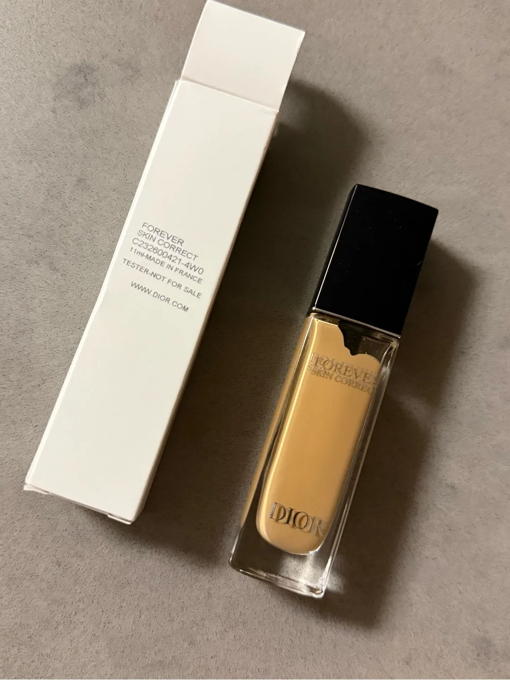 4WO Dior Forever Skin Correct